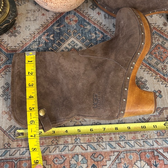 UGG Lynnea Brown Suede Leather Shearling Cuff Fold Over Clog Boots - Picture 12 of 17